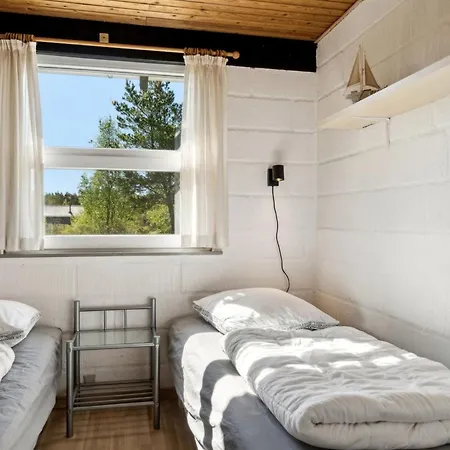 Casa de Férias Glenna - 1-8km From The Sea By Interhome *